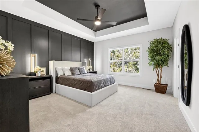 $450,000 | 6448 Northwest Cross Road, Parkville, MO 64152