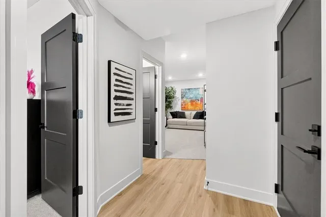 $450,000 | 6448 Northwest Cross Road, Parkville, MO 64152