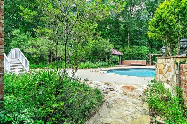 $1,100,000 | 250 Friendship Church Road, Brooks, GA 30205