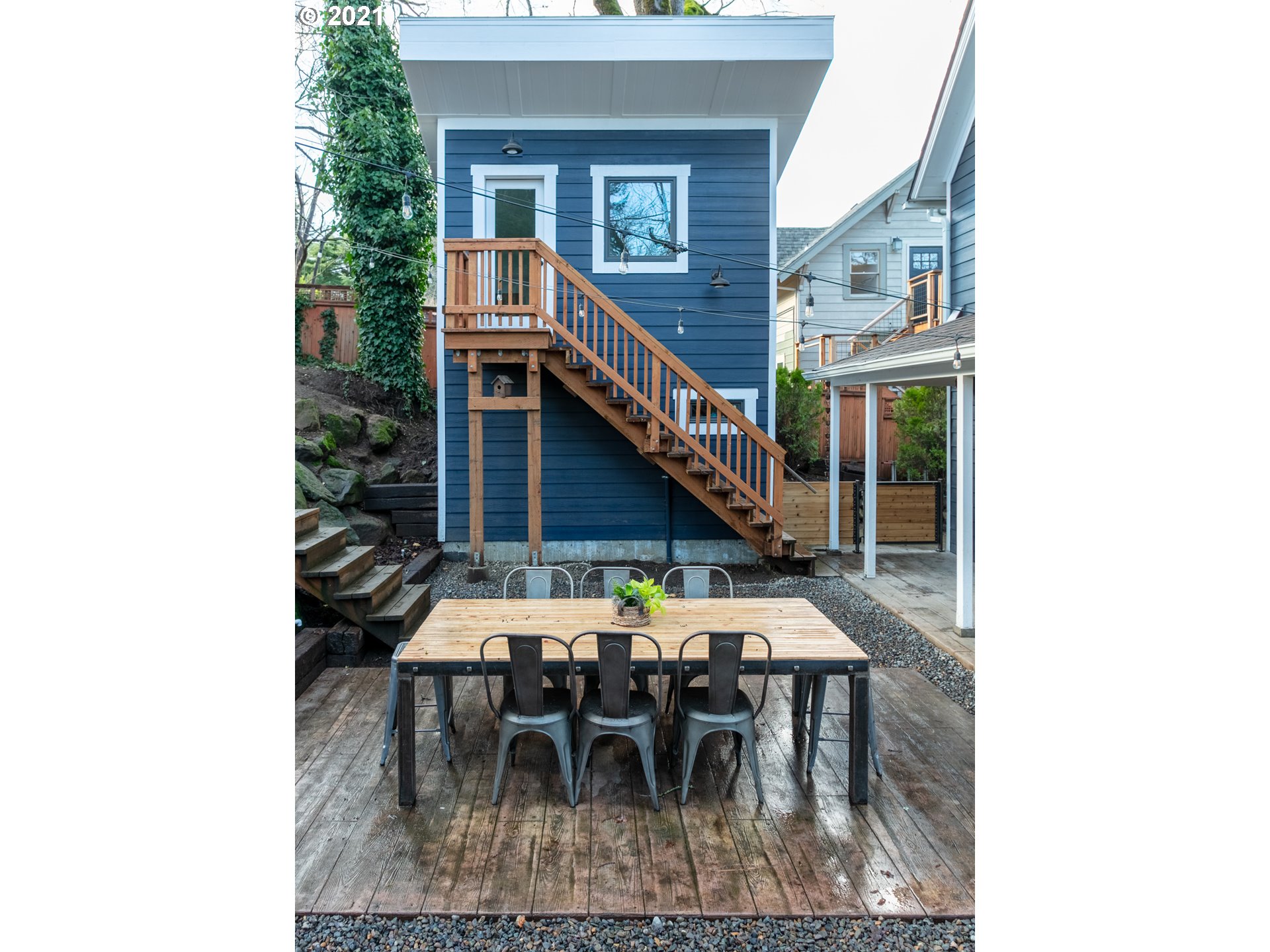 1223 State Street Hood River, OR 97031 - Photo 23 of 32