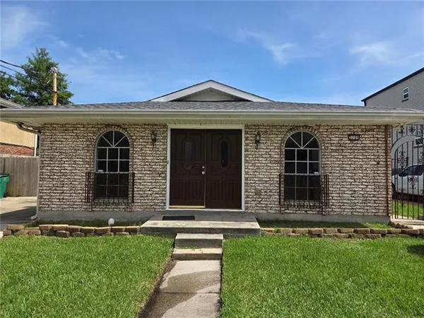 $1,350 | 3709 Bunker Hill Drive, Metairie, LA 70002