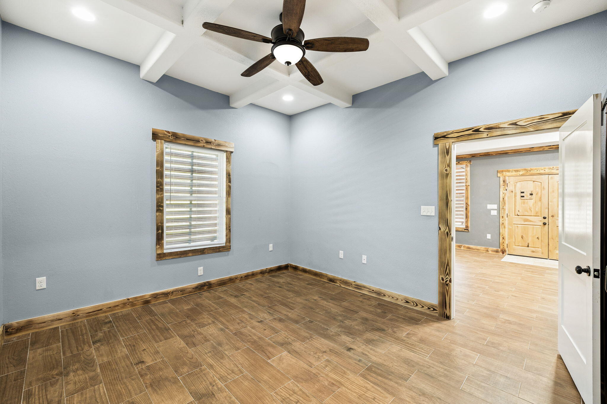 981 East Chestnut Avenue Crestview, FL 32539 - Photo 17 of 42 17Array_981EChestnutAve-45