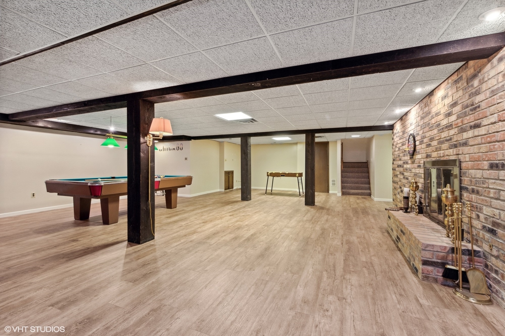 511 Aberdeen Road Frankfort, IL 60423 - Photo 30 of 48 a view of an empty room with wooden floor and a window