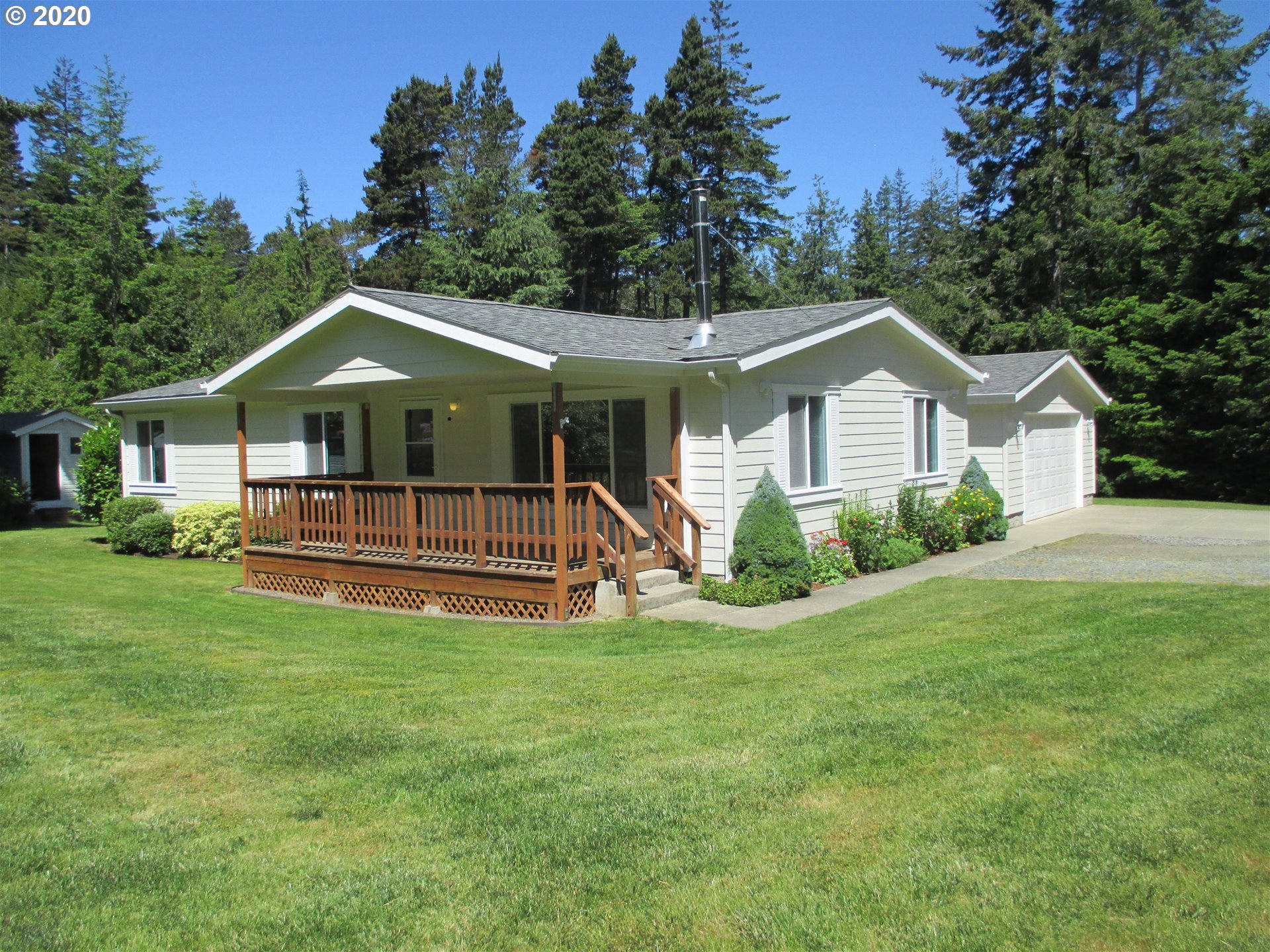 55426 Frosty Road Bandon, OR 97411 - Photo 1 of 32 Gallery Image 1
