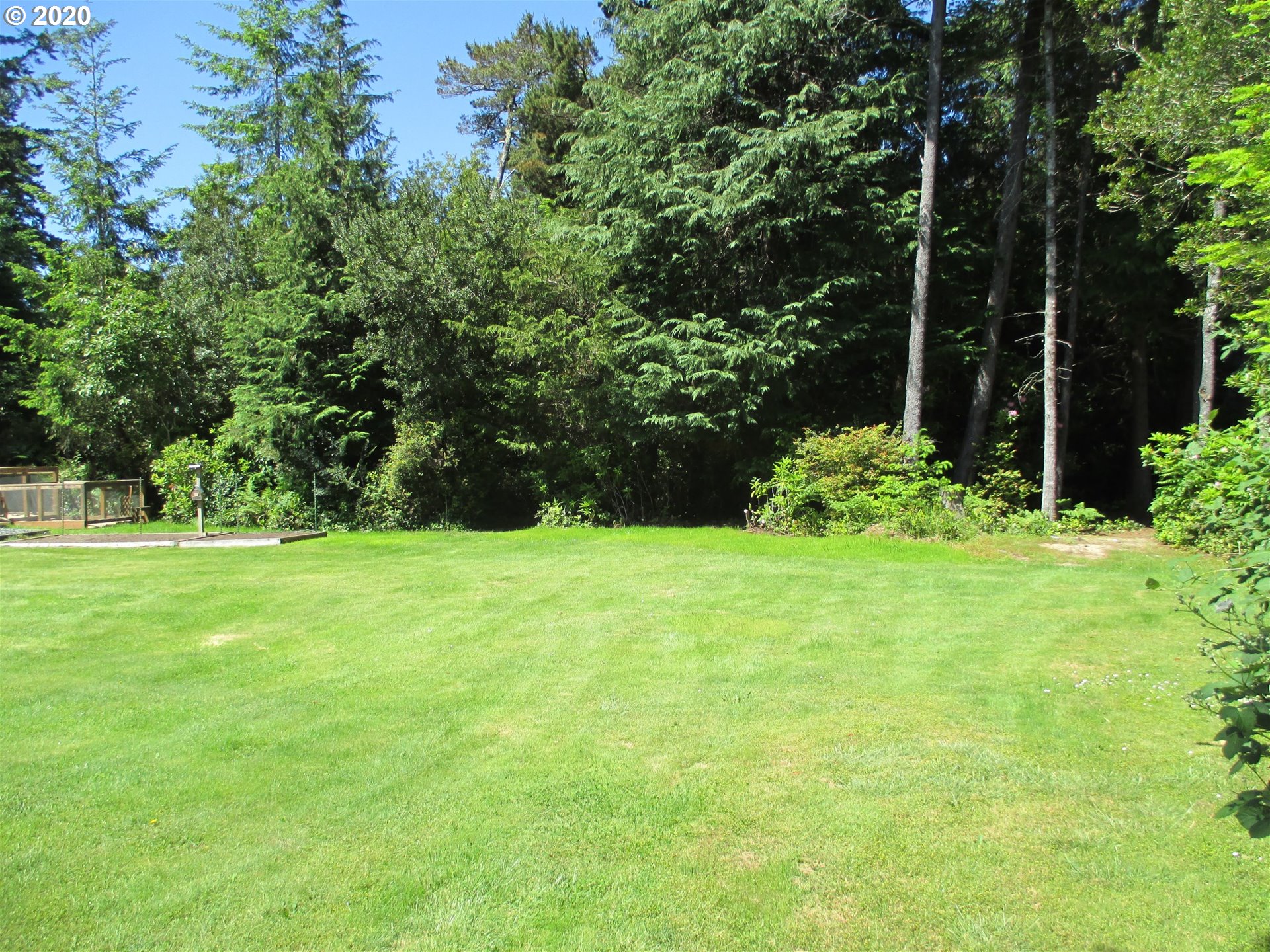 55426 Frosty Road Bandon, OR 97411 - Photo 12 of 32 Gallery Image 12