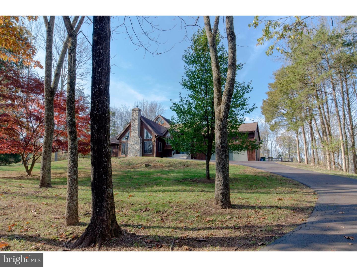 22 Stagecoach Road Pipersville, PA 18947 - Photo 2 of 25 Gallery Image 2