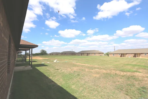 $1,500 | 16020 Us Highway 87 W, Unit A1, Adkins, TX 78101