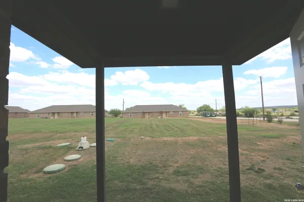 $1,500 | 16020 Us Highway 87 W, Unit A1, Adkins, TX 78101