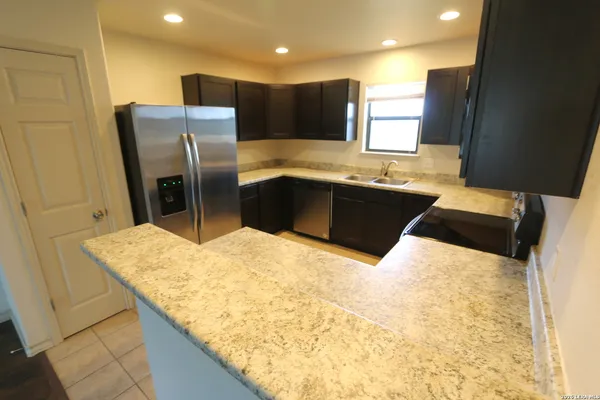 $1,500 | 16020 Us Highway 87 W, Unit A1, Adkins, TX 78101