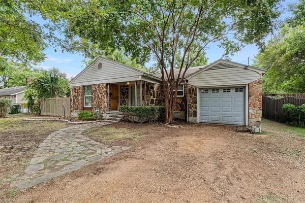 $1,795 | 1006 Briarwood Drive, Garland, TX 75041