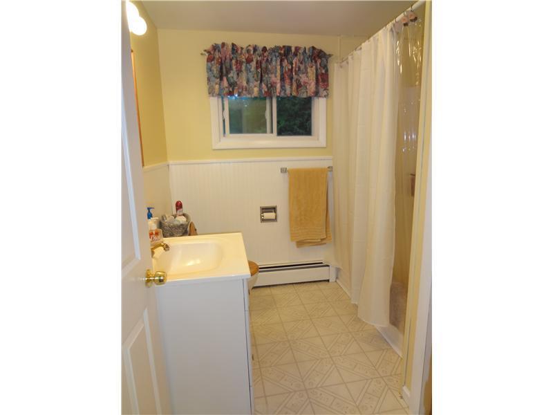232 Dunnell Road Buxton, ME 04093 - Photo 19 of 25 Bathroom.