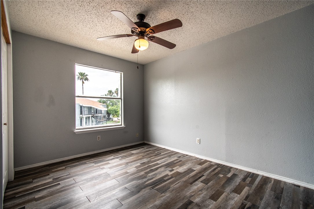 6702 Everhart Road Corpus Christi, TX 78413 - Photo 17 of 25