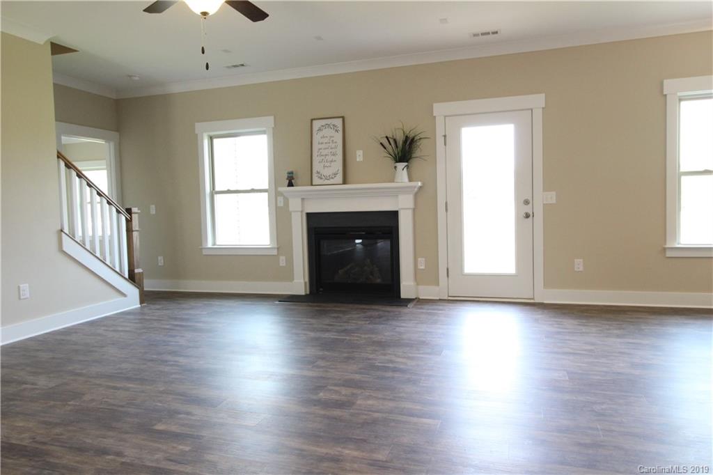 1048 State Rd S-46-151, Unit 7 Clover, SC 29710 - Photo 17 of 20 Gallery Image 17