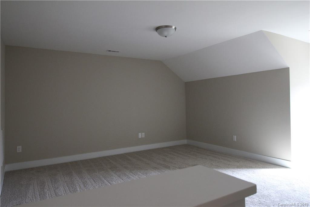 1048 State Rd S-46-151, Unit 7 Clover, SC 29710 - Photo 19 of 20 Gallery Image 19