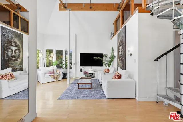 $2,675,000 | 43 Dudley Avenue, Venice, CA 90291