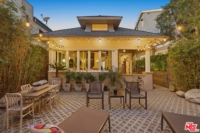 $2,675,000 | 43 Dudley Avenue, Venice, CA 90291