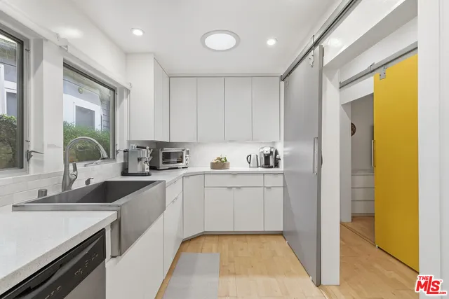 $2,675,000 | 43 Dudley Avenue, Venice, CA 90291