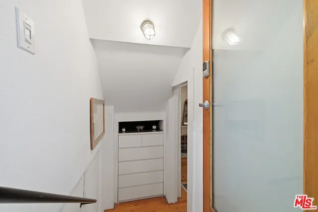 $2,675,000 | 43 Dudley Avenue, Venice, CA 90291