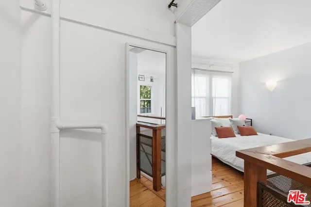 $2,675,000 | 43 Dudley Avenue, Venice, CA 90291