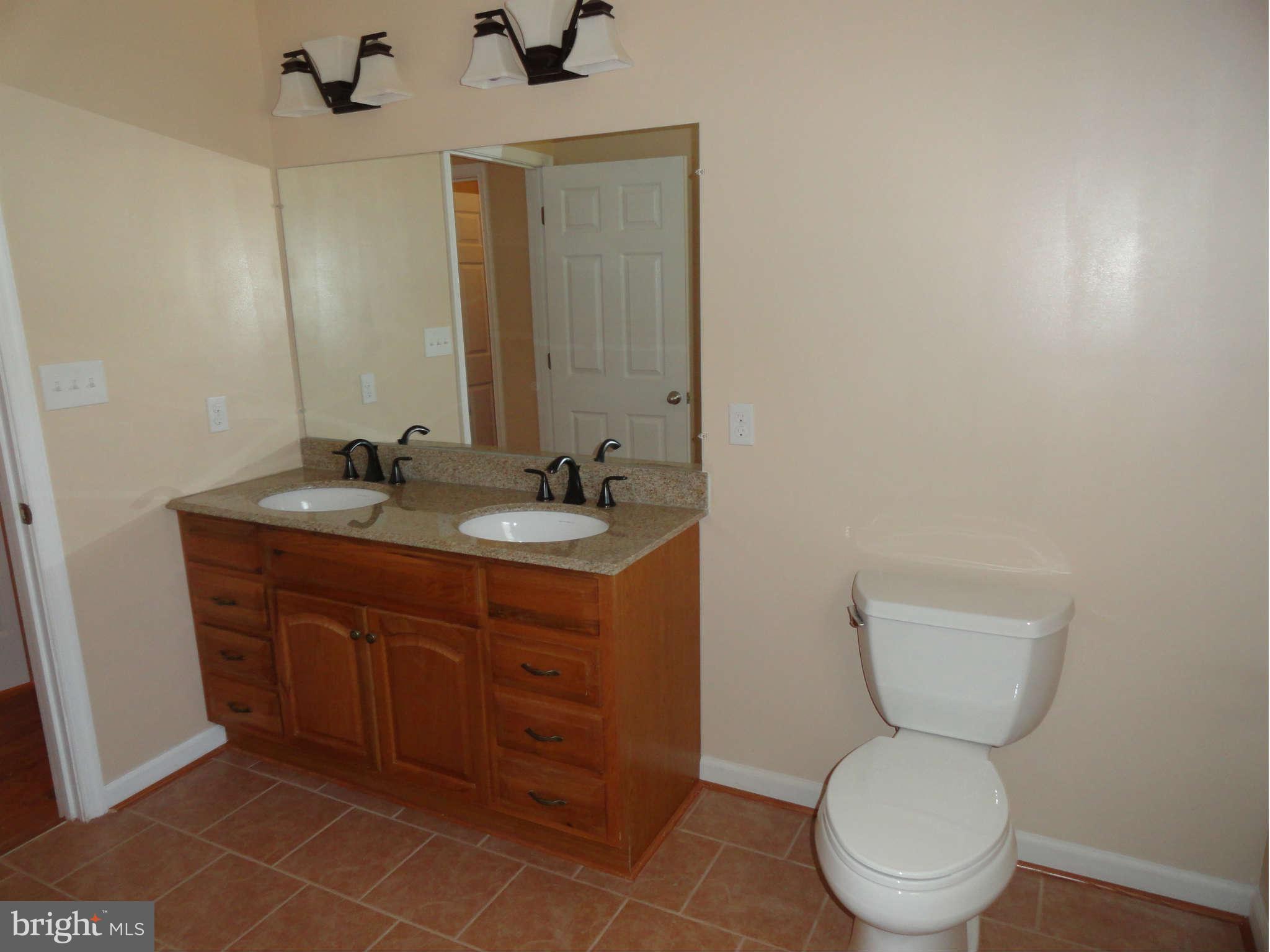 5826 Meadow Road Frederick, MD 21701 - Photo 11 of 24 Bath (Master)