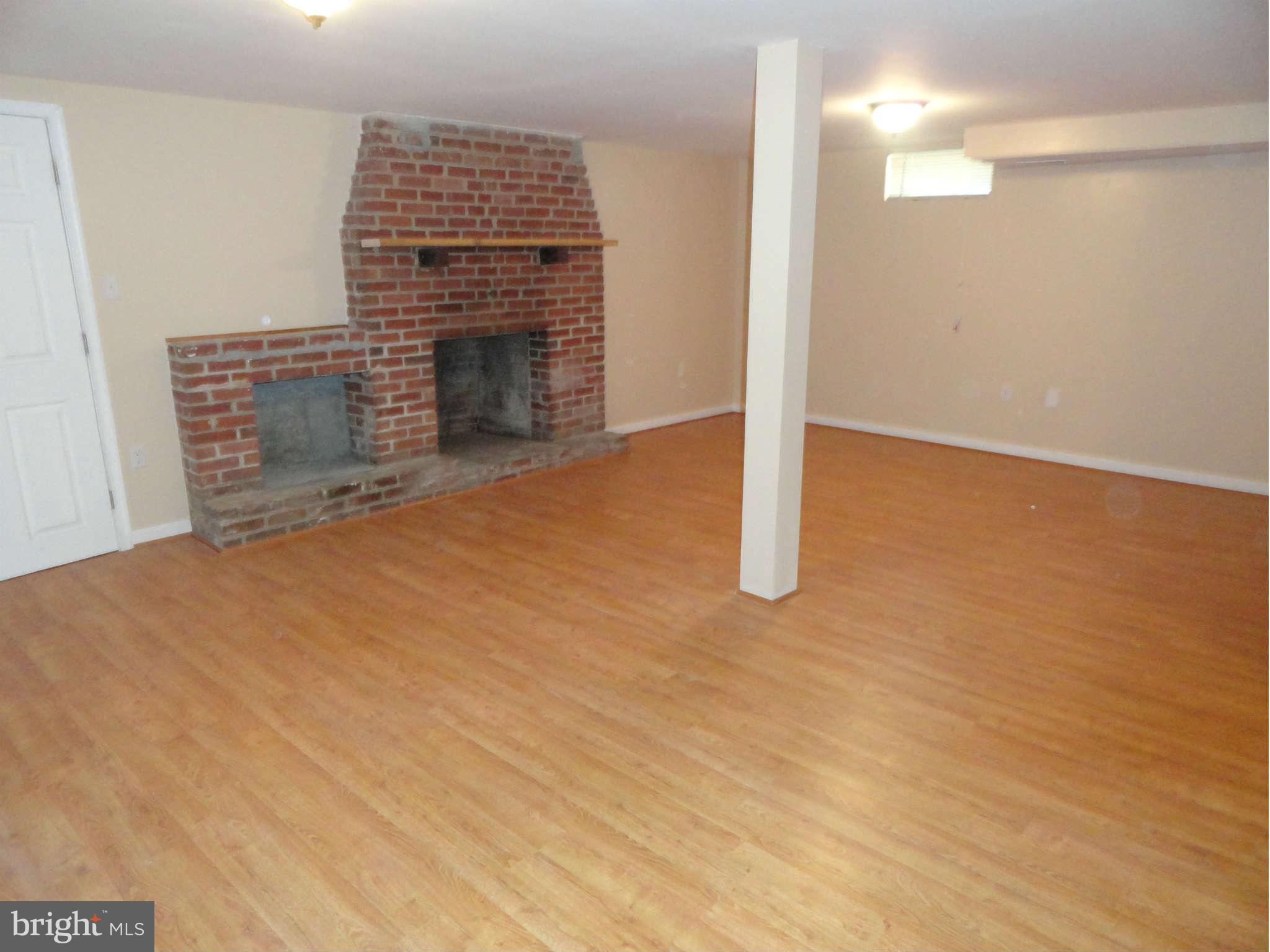 5826 Meadow Road Frederick, MD 21701 - Photo 19 of 24 Family Room