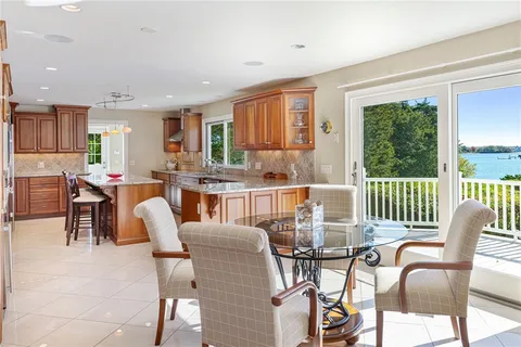 $3,300,000 | 571 Camp Fuller Road, South Kingstown, RI 02879