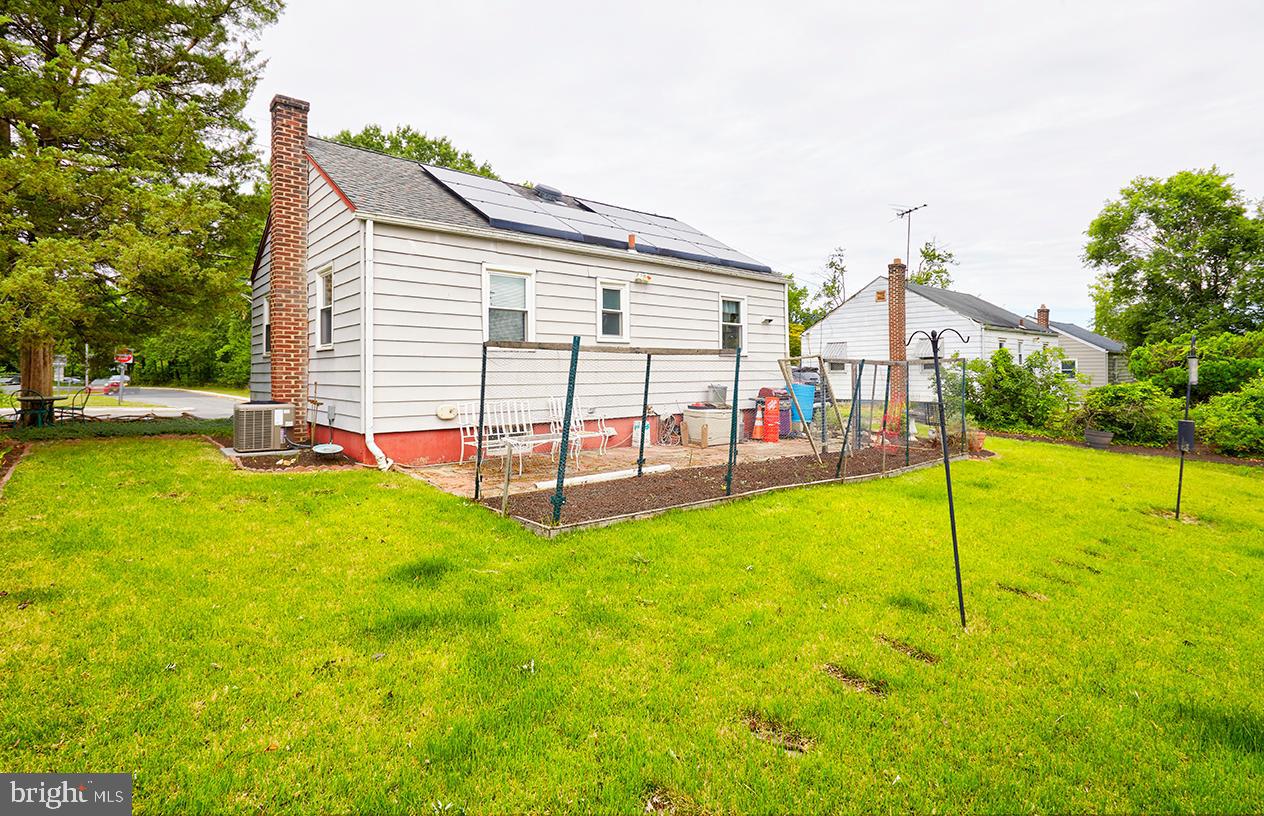 405 Warwick Road Lawnside, NJ 08045 - Photo 3 of 25