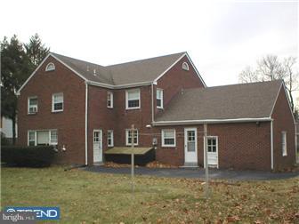 517 Hanover Road Wilmington, DE 19809 - Photo 4 of 6 Exterior Back