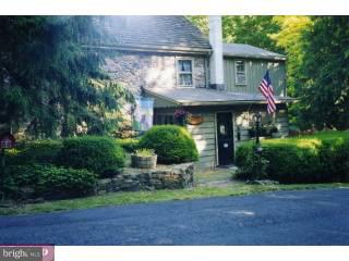 925 Parestis Road Barto, PA 19504 - Photo 5 of 6 Gallery Image 5