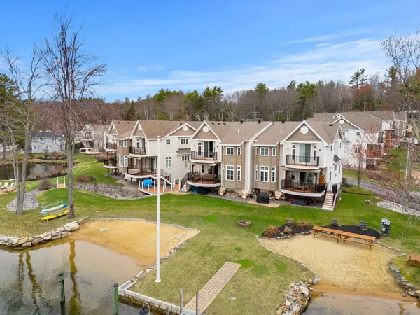 $1,500,000 | 21 Island Drive, Unit 10, Laconia, NH 03246