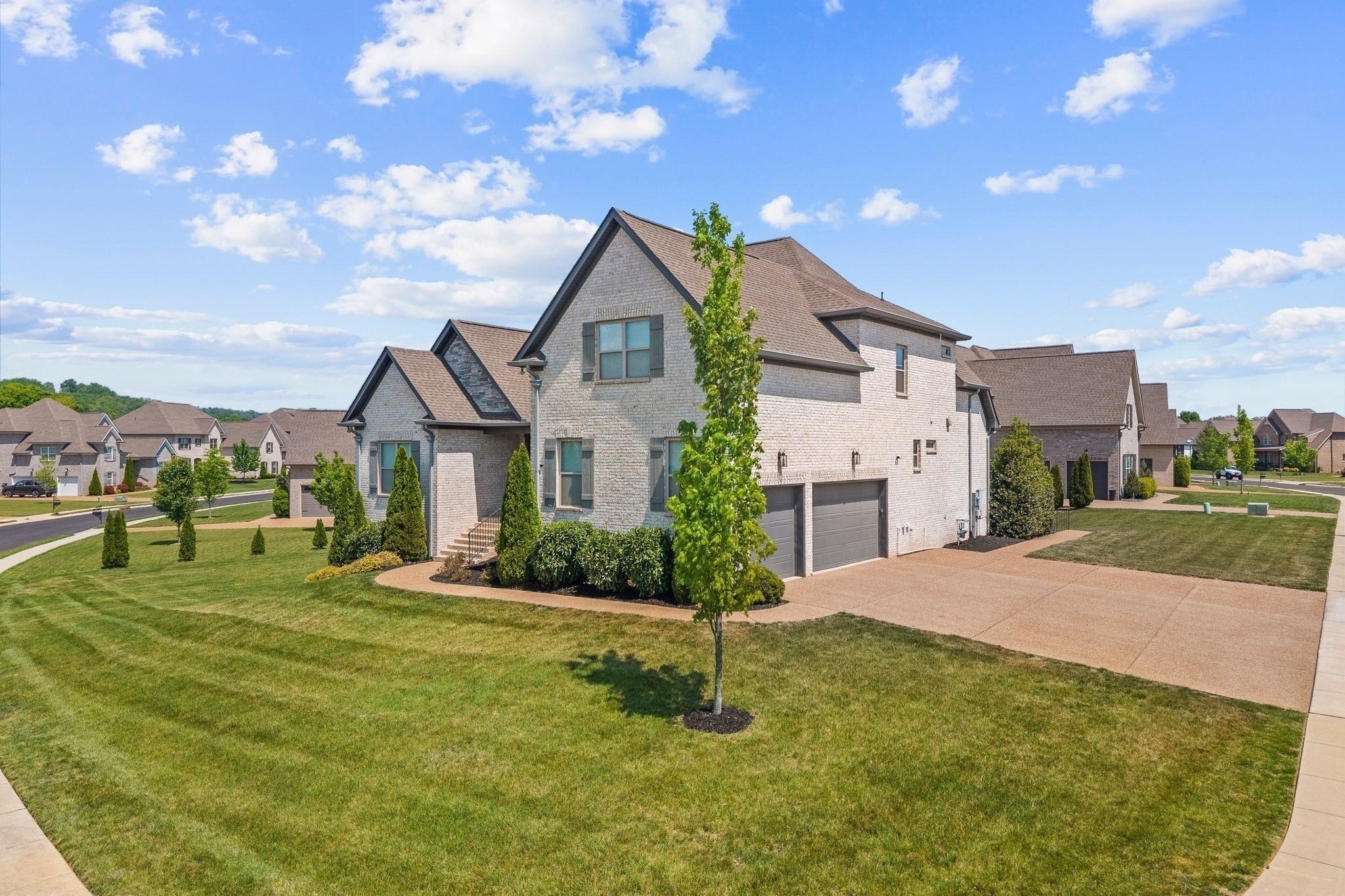2050 Autumn Ridge Way Spring Hill, TN 37174 - Photo 3 of 92 Gallery Image 3