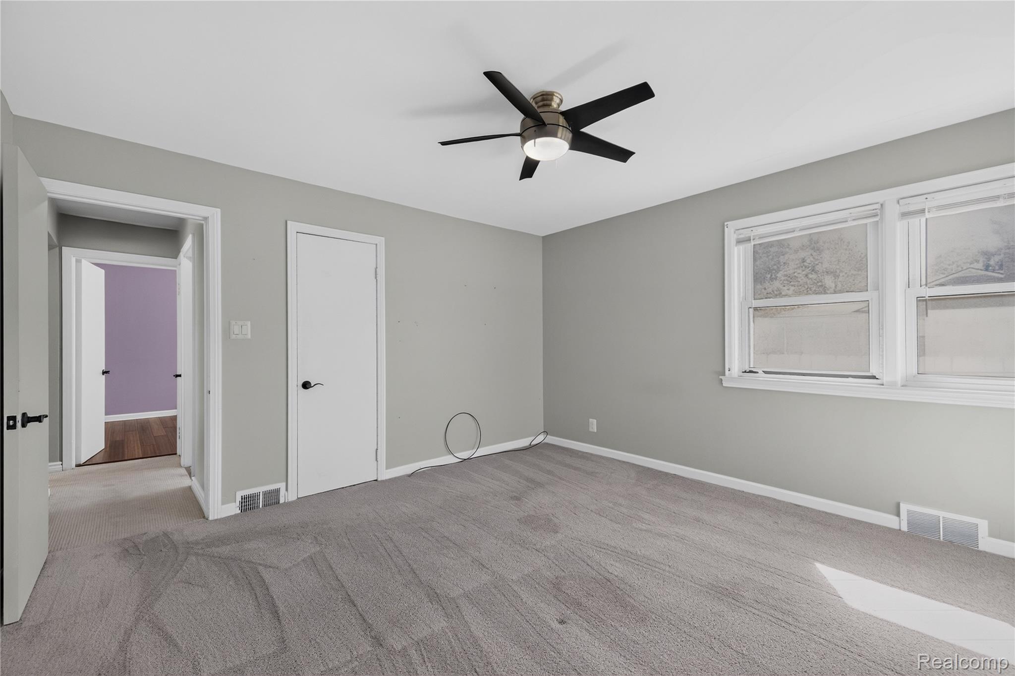 21263 Meridian Road Grosse Ile, MI 48138 - Photo 19 of 28 21263 Meridian, Grosse Ile (24 of 35).jpg