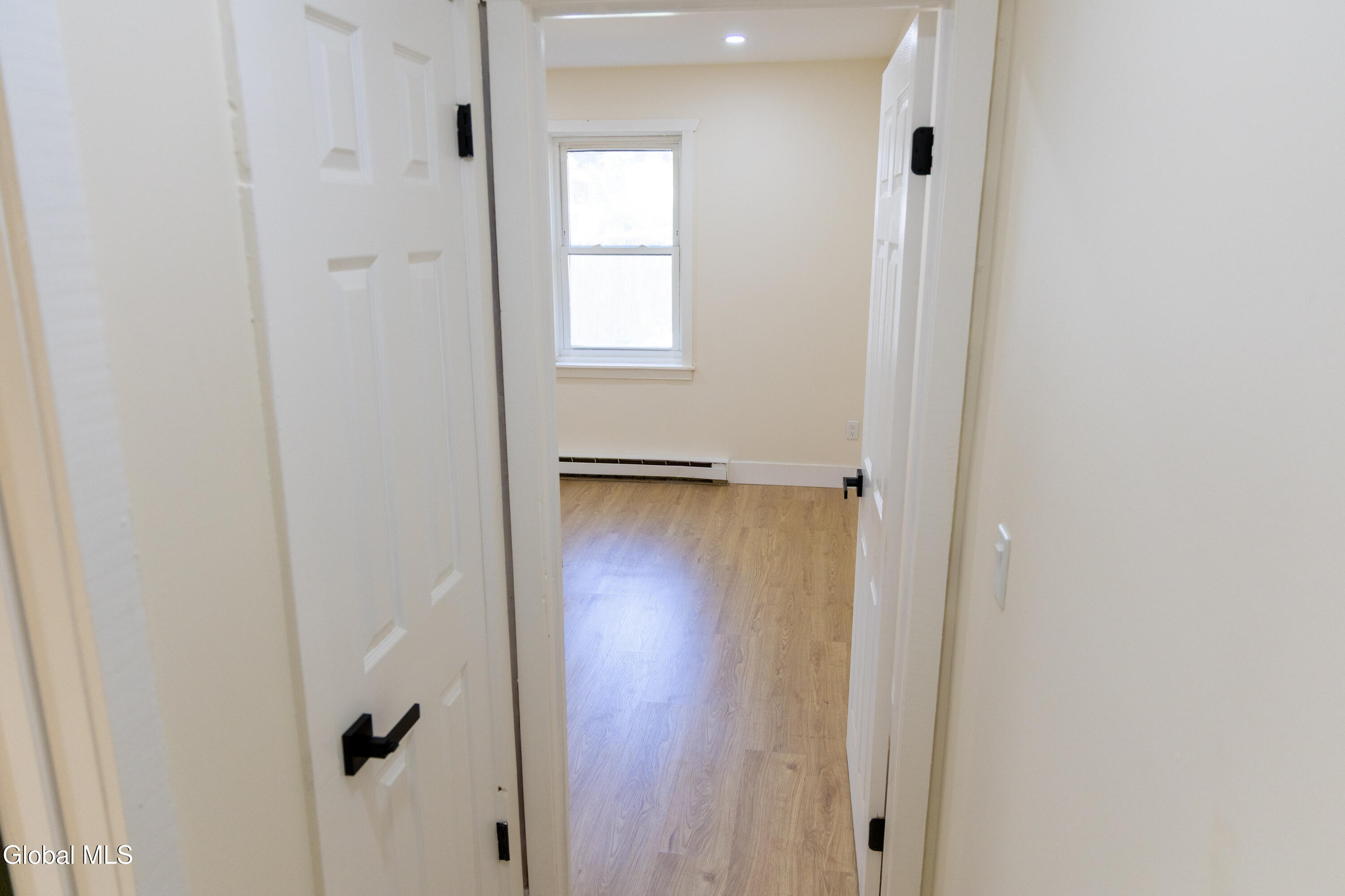 11 Jefferson Street, Unit 1B Schenectady, NY 12305 - Photo 12 of 18 1B-13