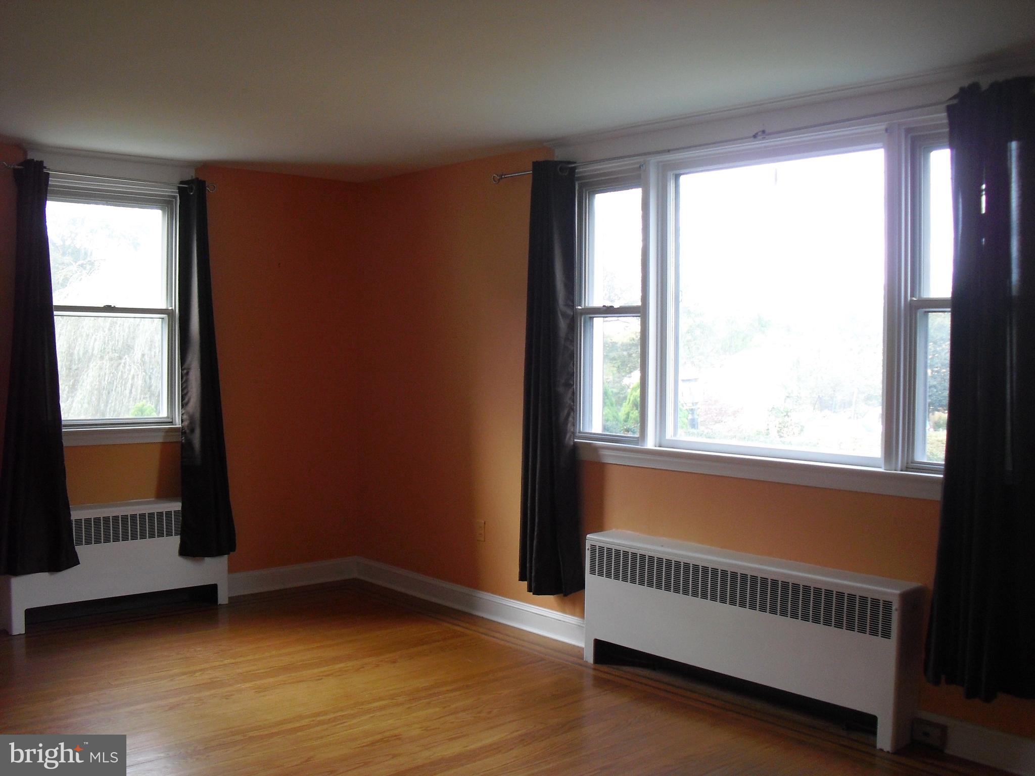 1625 Ashton Road Havertown, PA 19083 - Photo 4 of 14 Gallery Image 4