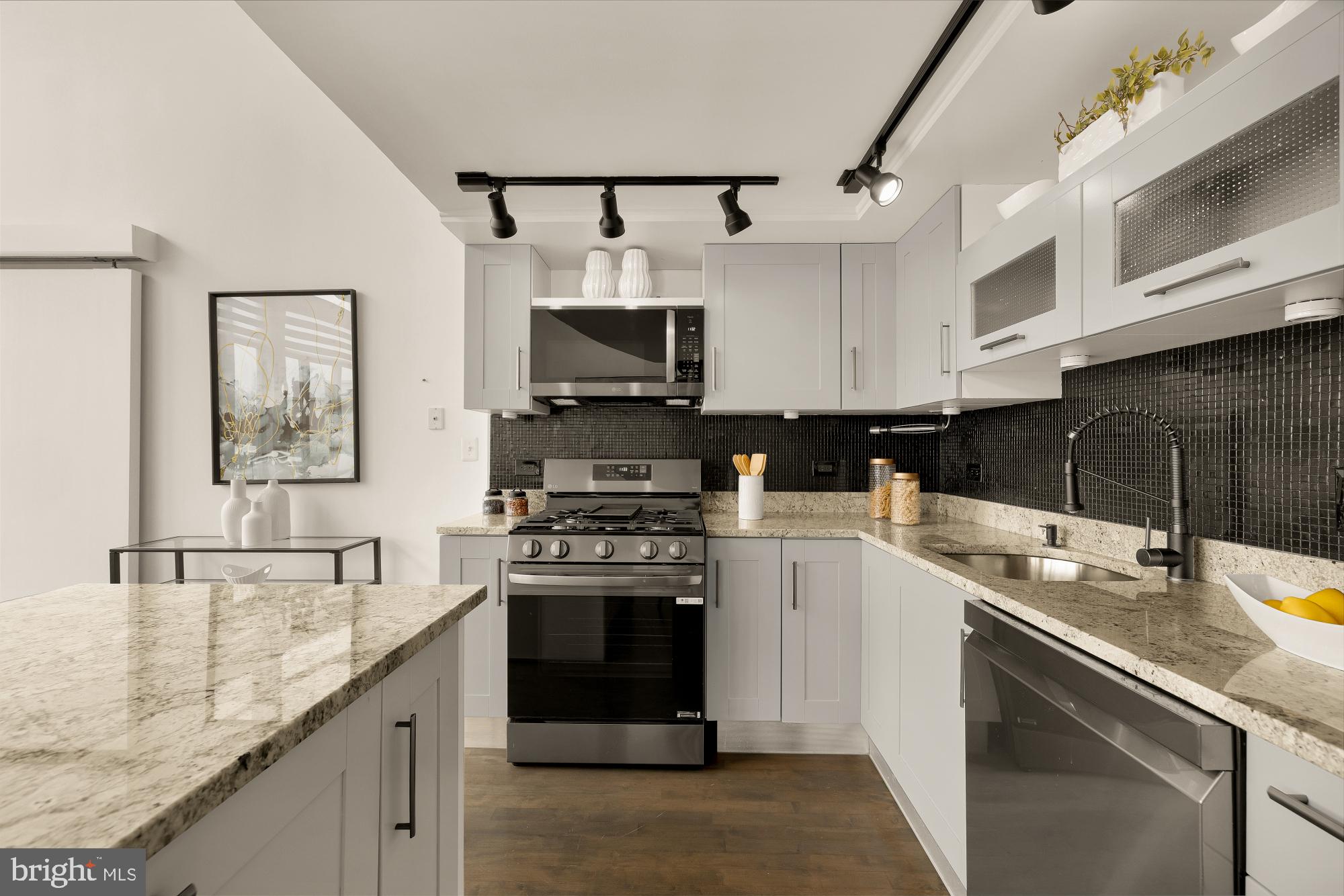 1401 Church Street Northwest, Unit 507 Washington, DC 20005 - Photo 11 of 37