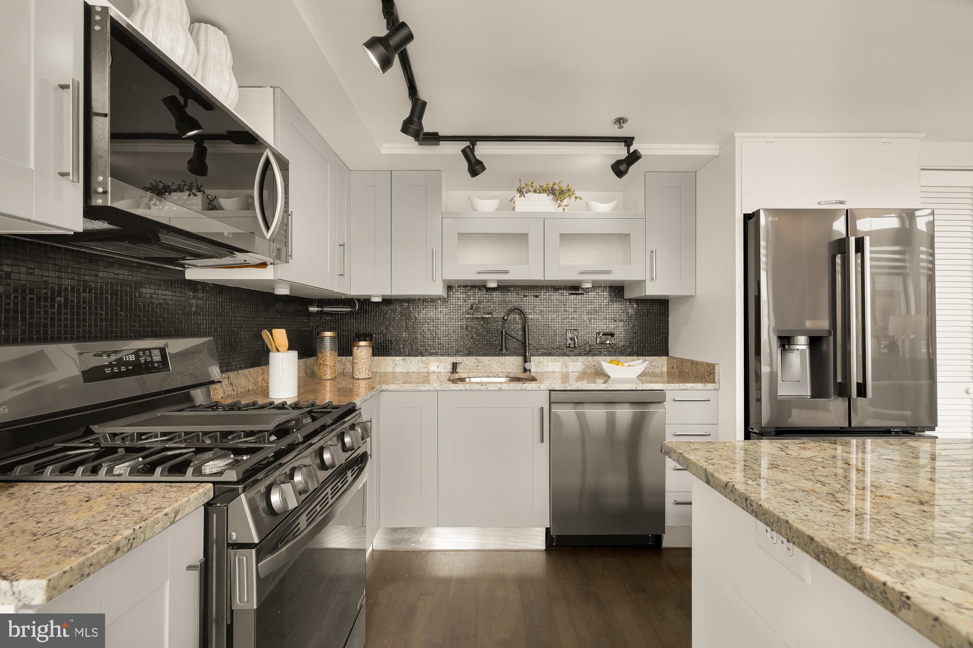 1401 Church Street Northwest, Unit 507 Washington, DC 20005 - Photo 13 of 37