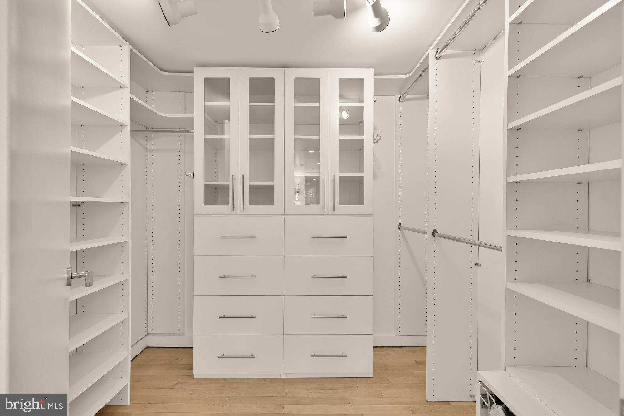 1401 Church Street Northwest, Unit 507 Washington, DC 20005 - Photo 26 of 37