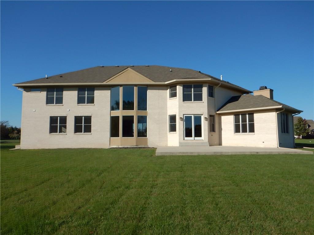 8525 Stones Ferry Road Indianapolis, IN 46278 - Photo 3 of 22 Gallery Image 3