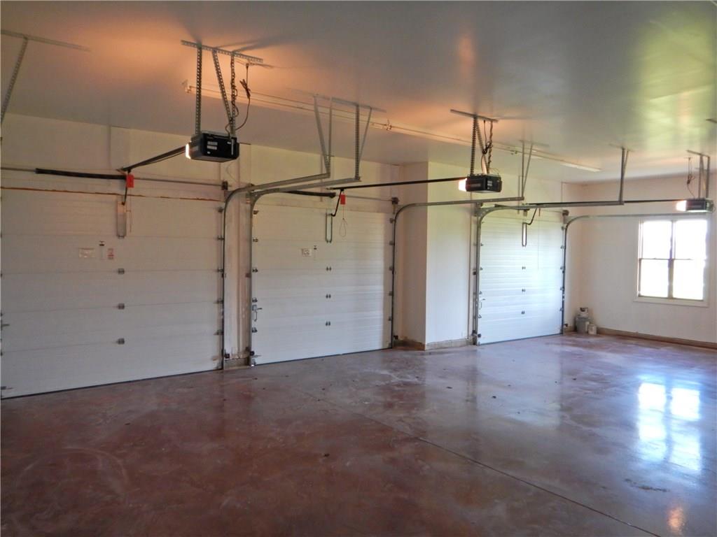8525 Stones Ferry Road Indianapolis, IN 46278 - Photo 4 of 22 Gallery Image 4