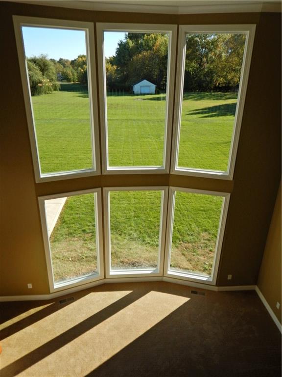 8525 Stones Ferry Road Indianapolis, IN 46278 - Photo 9 of 22 Gallery Image 9