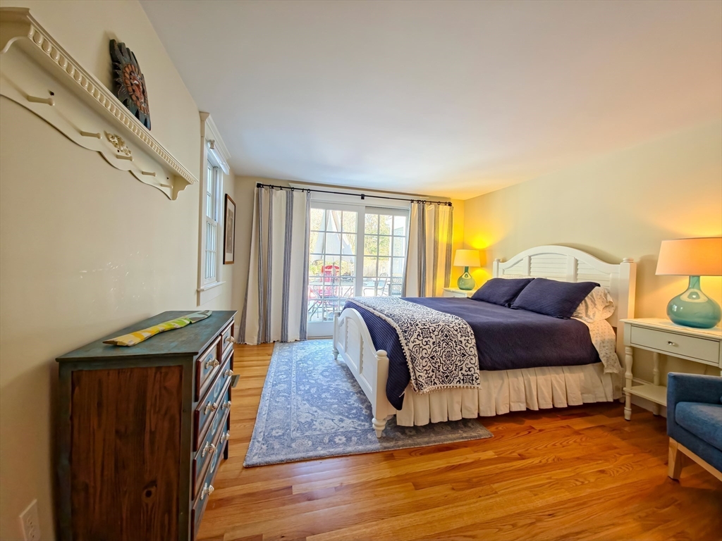 552 Main Street Barnstable, MA 02635 - Photo 14 of 42