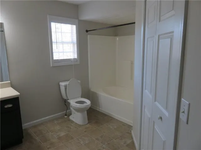 $1,950 | 204 Twin Pines Court, Dallas, GA 30132