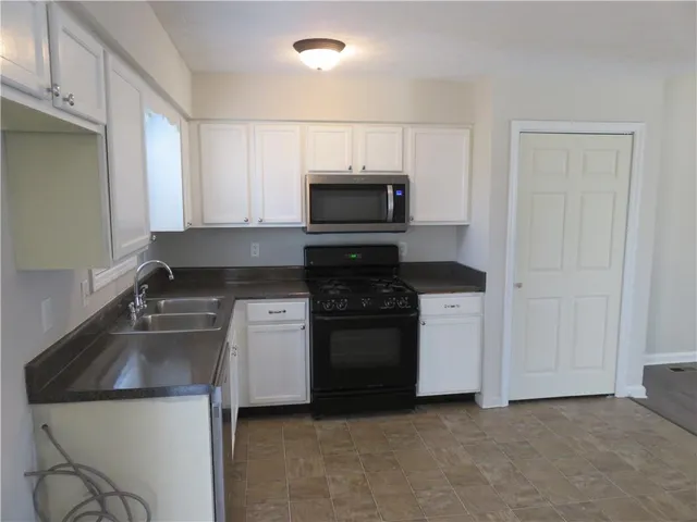 $1,950 | 204 Twin Pines Court, Dallas, GA 30132