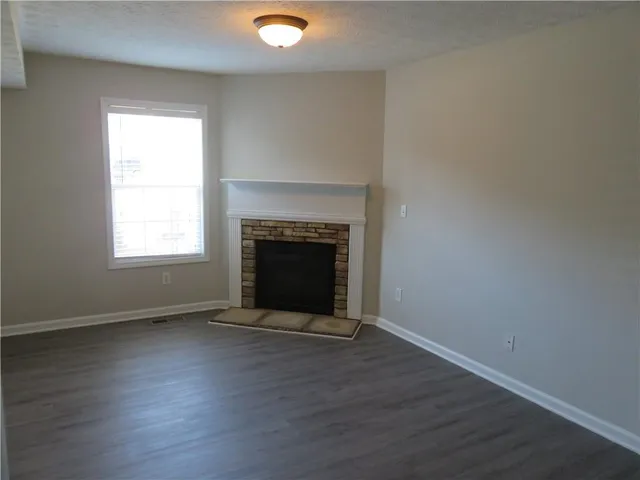 $1,950 | 204 Twin Pines Court, Dallas, GA 30132