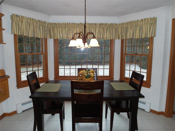 7 Newcastle Road Ashland, MA 01721 - Photo 12 of 27 Gallery Image 12
