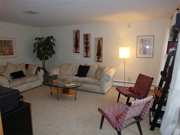 7 Newcastle Road Ashland, MA 01721 - Photo 17 of 27 Gallery Image 17