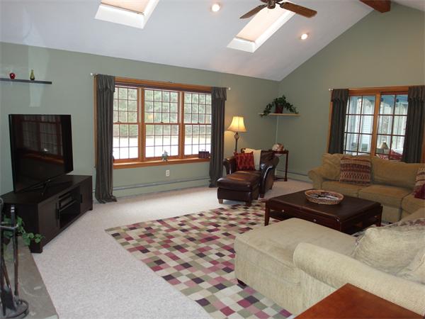 7 Newcastle Road Ashland, MA 01721 - Photo 5 of 27 Gallery Image 5