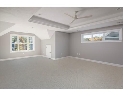 10 Hunters Ridge Way Hopkinton, MA 01748 - Photo 12 of 20 Gallery Image 12