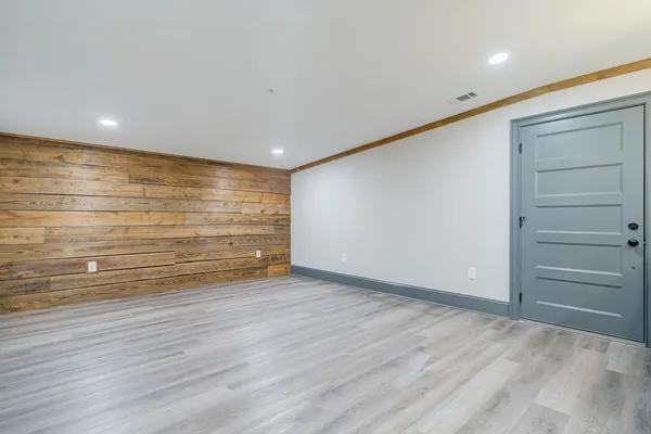a view of room with walk in closet