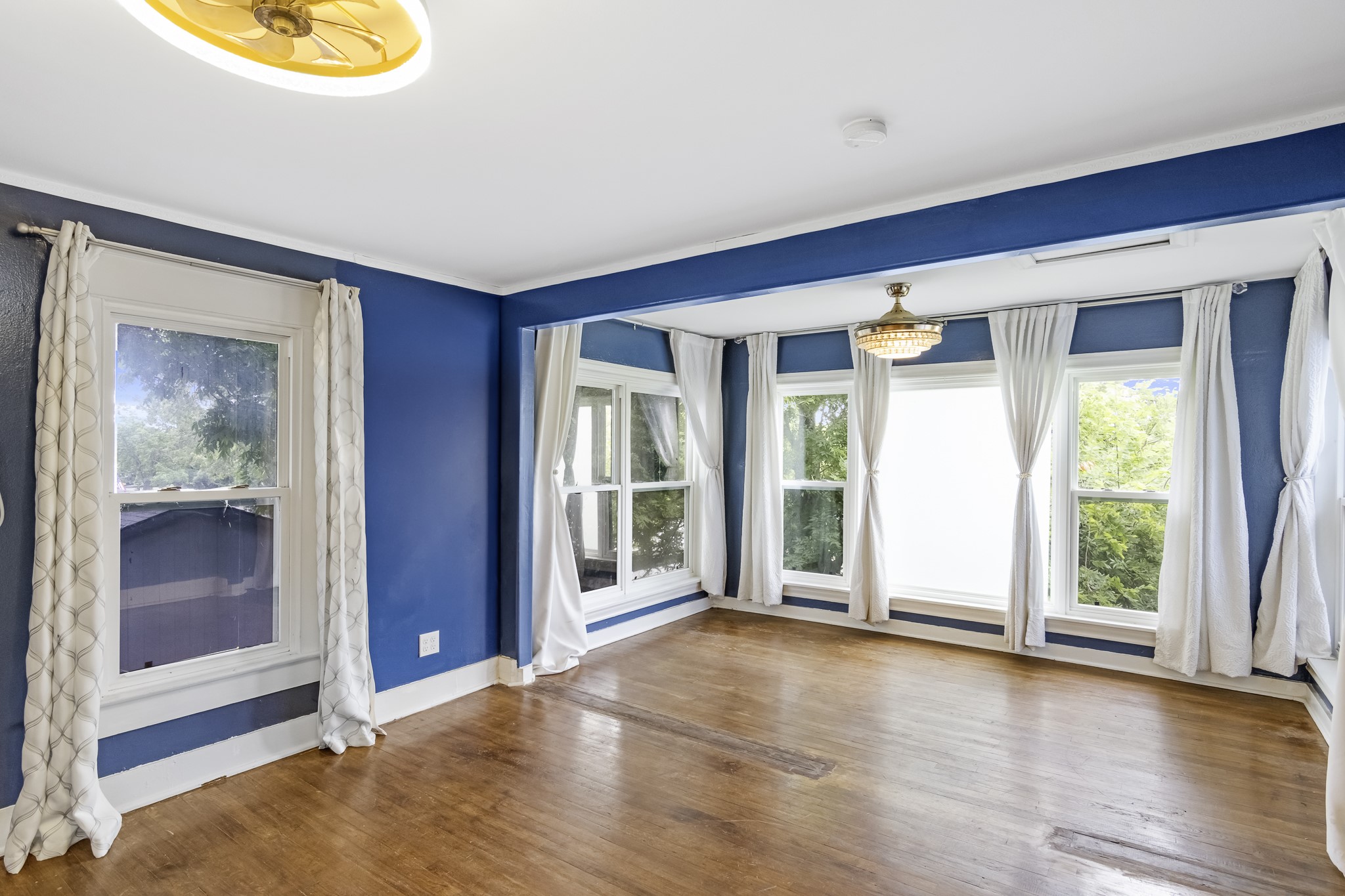 1200 4th Street Palacios, TX 77465 - Photo 25 of 44 a view of an empty room and window